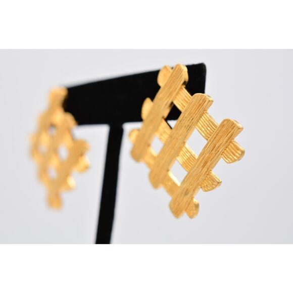 Vintage Dangle Weaved Earrings Brushed Shiny Gold Textured Chunky 1980s BinAY - Picture 2 of 12